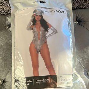 Silver sexy women’s costume